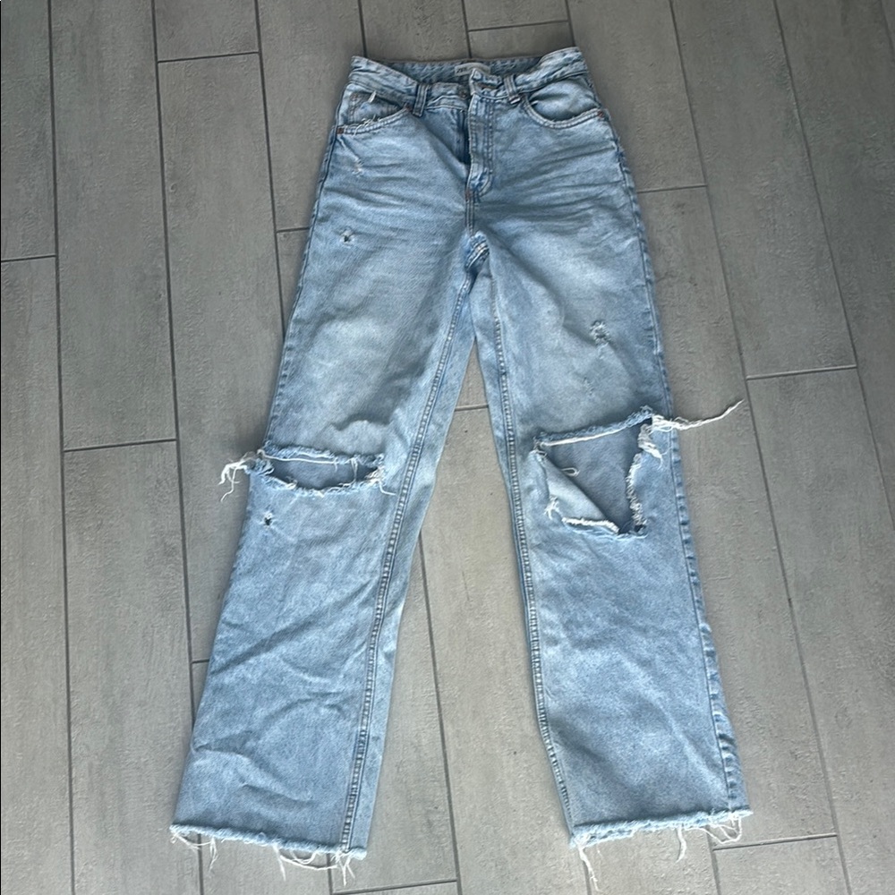 Zara Straight Leg Distressed Jeans with Frayed Hem